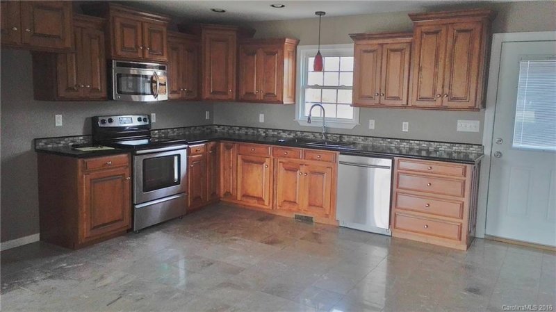 Property image 4 at 3826 Spike Lane, Vale, NC 28168