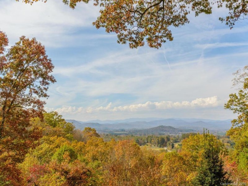 Property image 2 at 5571 Spring Road, Hendersonville, NC 28739