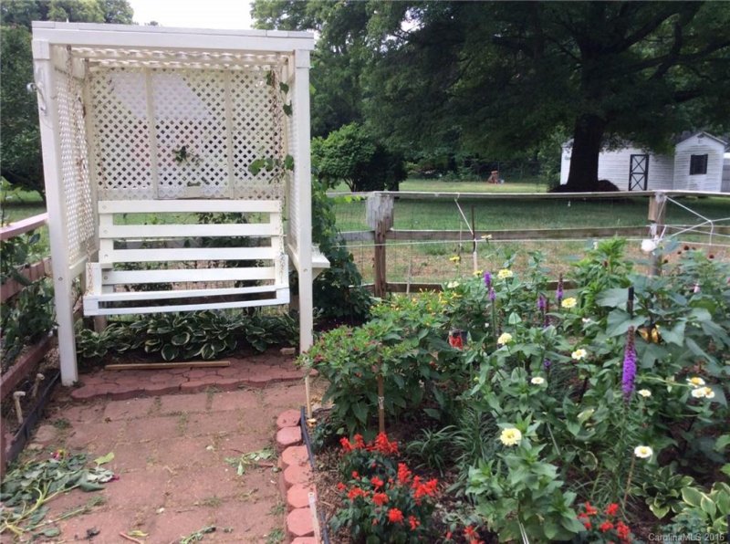 Property image 5 at 2517 Eargle Road, Charlotte, NC 28269