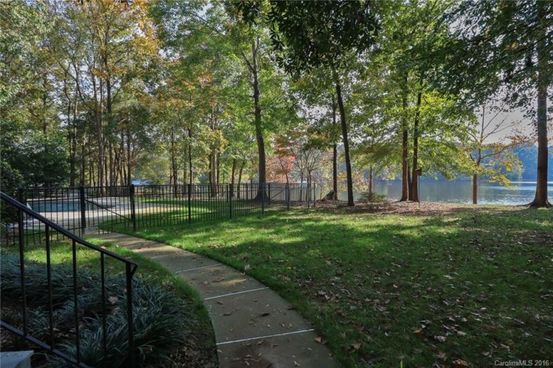 Property image 4 at 3401 Peninsula Court, Monroe, NC 28110