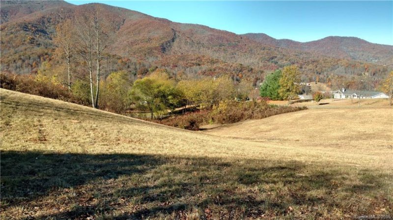 Property image 2 at 7b Sparks Drive, Waynesville, NC 28786