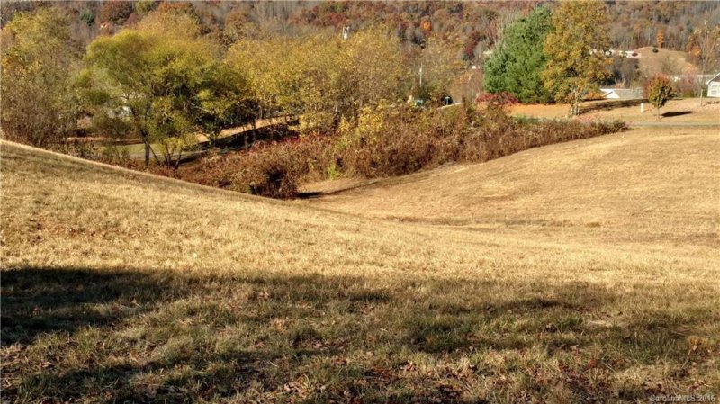 Property image 3 at 7b Sparks Drive, Waynesville, NC 28786