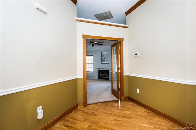 Property image 3 at 5658 Ebley Lane, Charlotte, NC 28227