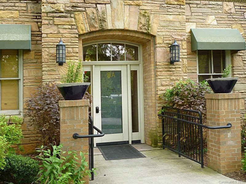 Property image 2 at 8 Village Lane, Asheville, NC 28803