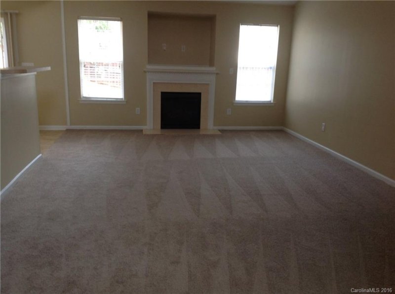 Property image 2 at 7105 Angela Marie Court, Charlotte, NC 28215