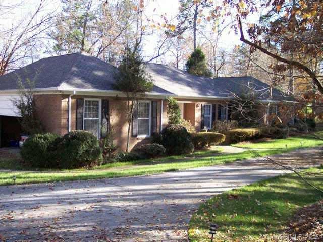 2733 Rolling Hills Drive