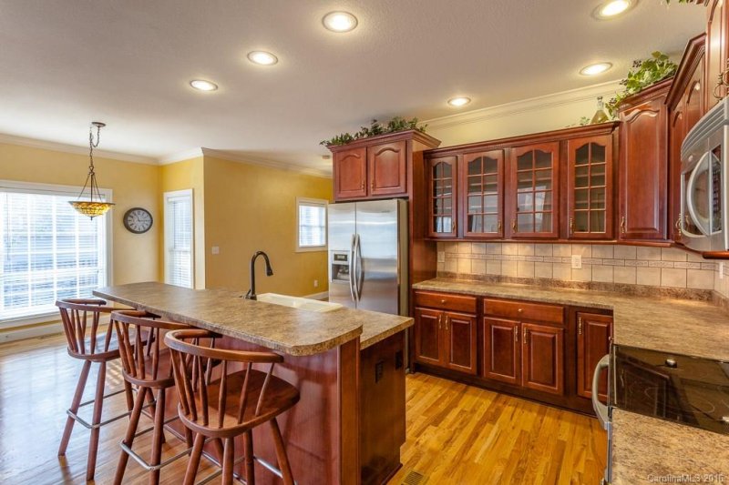 Property image 2 at 7 Helen Holcombe Way, Candler, NC 28715