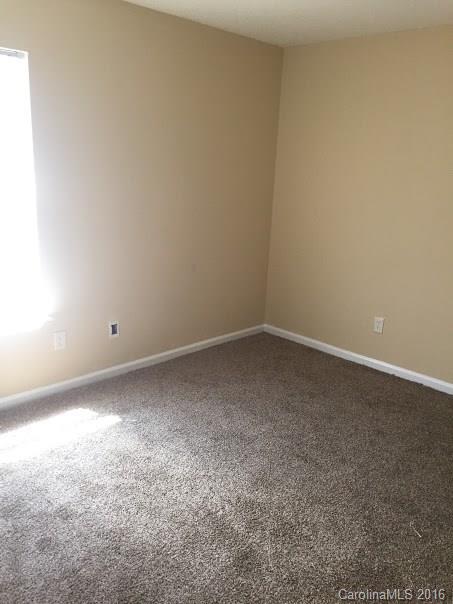 Property image 2 at 3553 Crestridge Drive, Charlotte, NC 28217