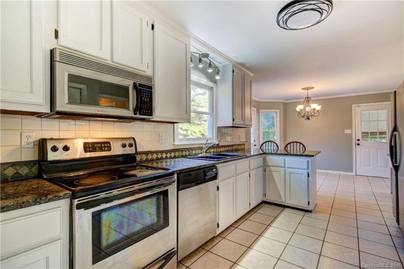 Property image 2 at 1555 Wedgefield Drive, Rock Hill, SC 29732