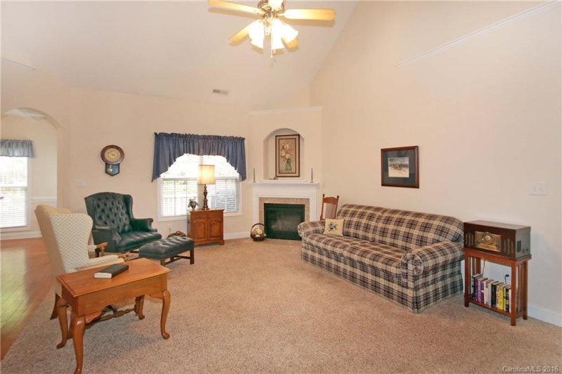 Property image 3 at 111 Covey Lane, Troutman, NC 28166
