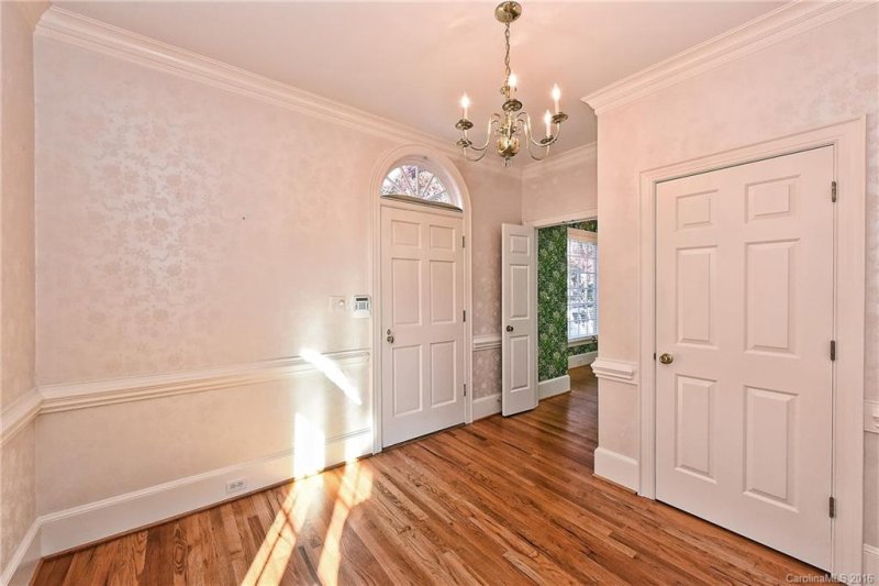 Property image 3 at 1236 Wareham Court, Charlotte, NC 28207