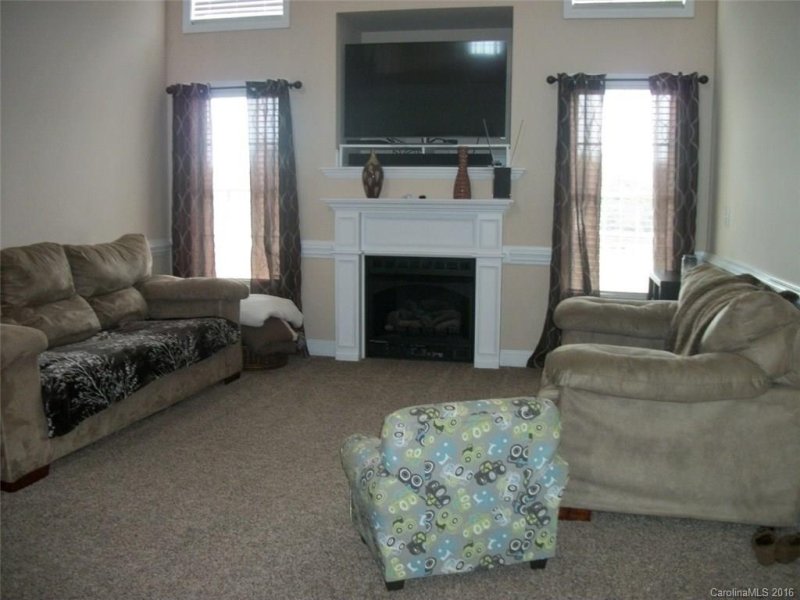 Property image 3 at 215 Birchwood Court, Oakboro, NC 28129