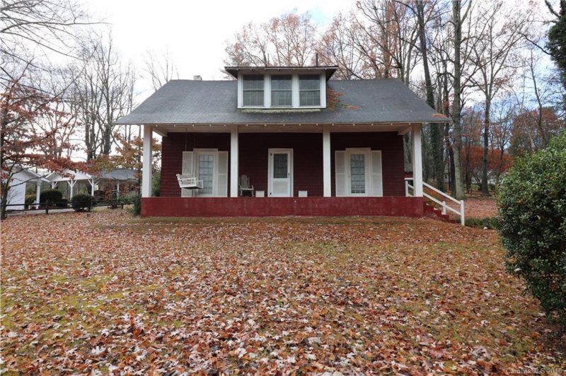 Property image 2 at 608 Canal Drive, Laurel Park, NC 28739