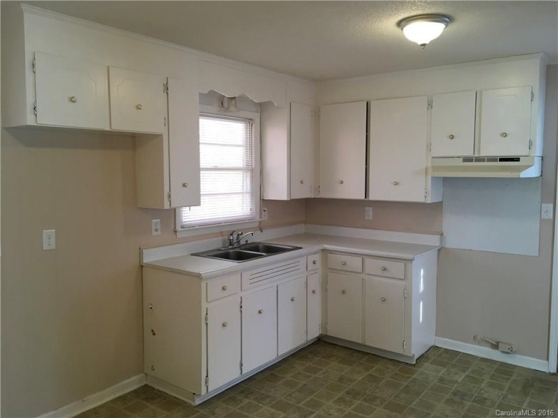 Property image 3 at 1203 Northwoods Drive, Kings Mountain, NC 28086