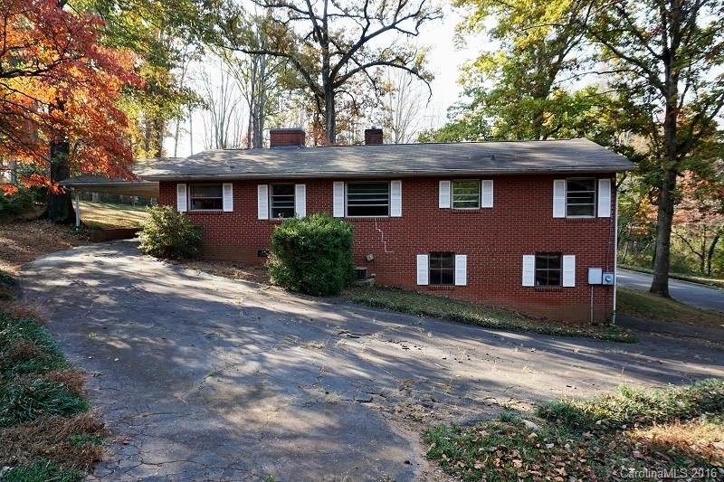 Property image 2 at 142 Pinehurst Lane, Newton, NC 28658