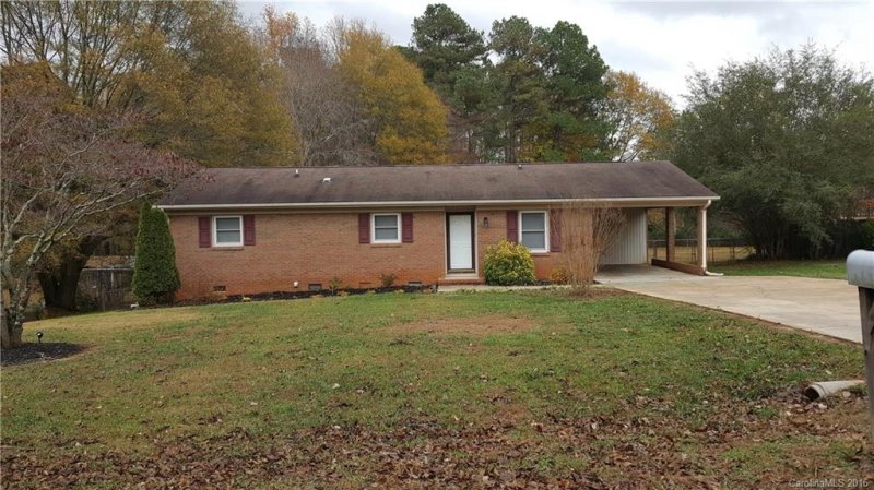 Property image 2 at 135 Greendale Drive, Mount Holly, NC 28120