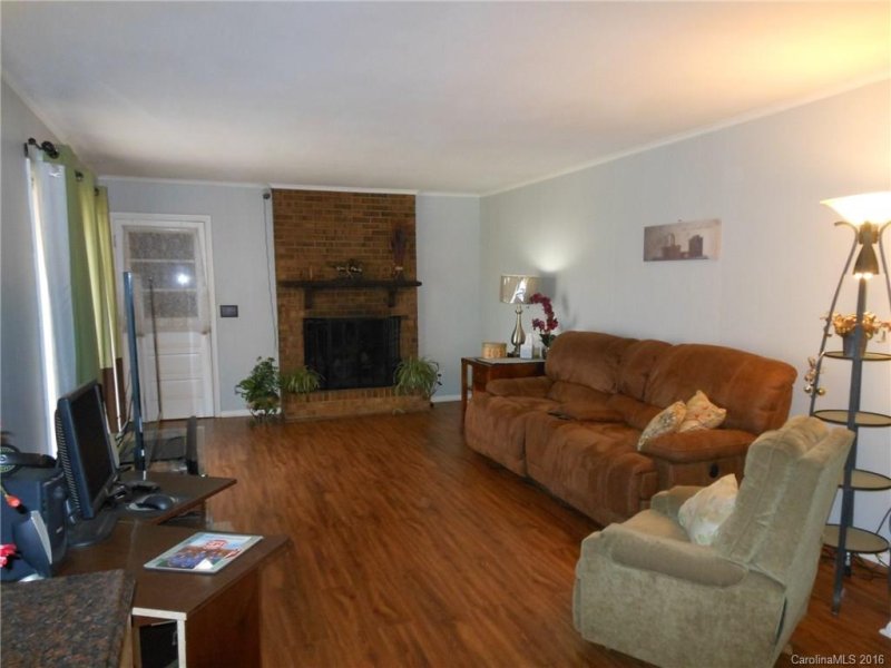 Property image 4 at 7045 Ridge Lane Road, Charlotte, NC 28262