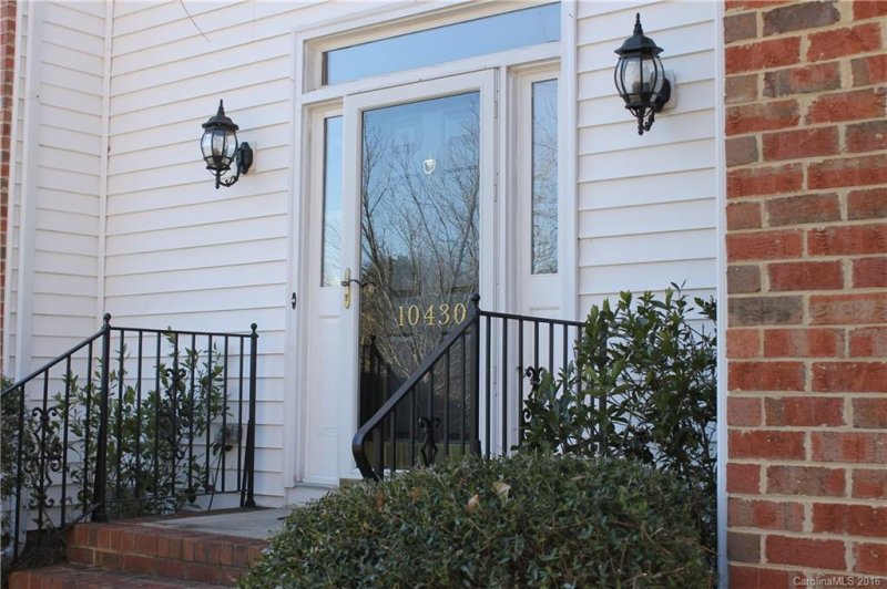 Property image 2 at 10430 Rougemont Lane, Charlotte, NC 28277