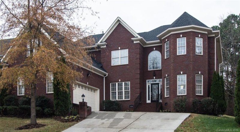 Property image 2 at 11841 Churchfield Lane, Charlotte, NC 28277