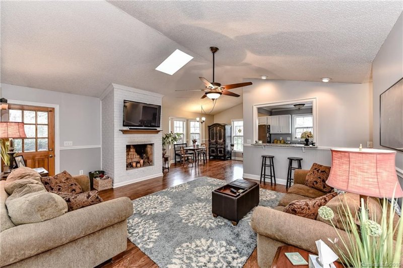 Property image 3 at 11932 Everidge Place, Charlotte, NC 28227