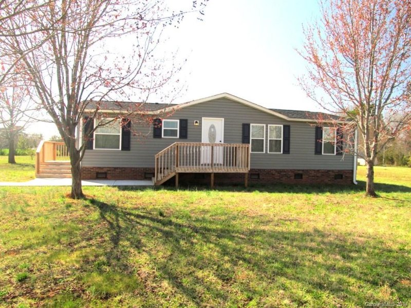 5021 Suncrest Farms Lane