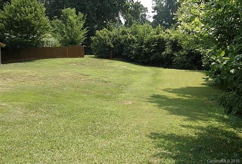 Property image 5 at 3130 Maywood Drive, Charlotte, NC 28205