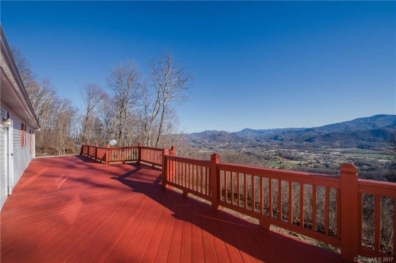 Property image 4 at 1269 Cobblestone Drive, Waynesville, NC 28786