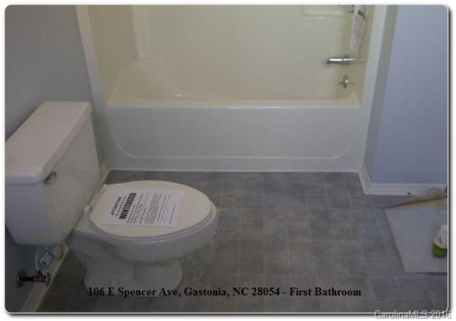 Property image 2 at 106 E Spencer Avenue, Gastonia, NC 28054