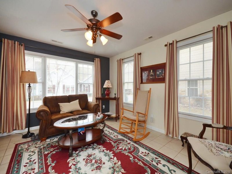 Property image 2 at 94 Rotunda Circle, Asheville, NC 28806