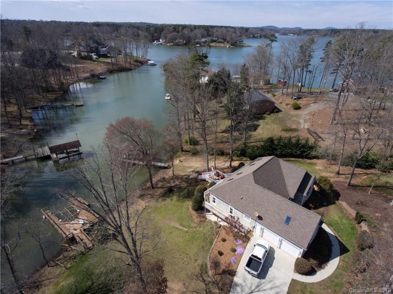 Property image 2 at 175 Lake Mist Drive, Belmont, NC 28012