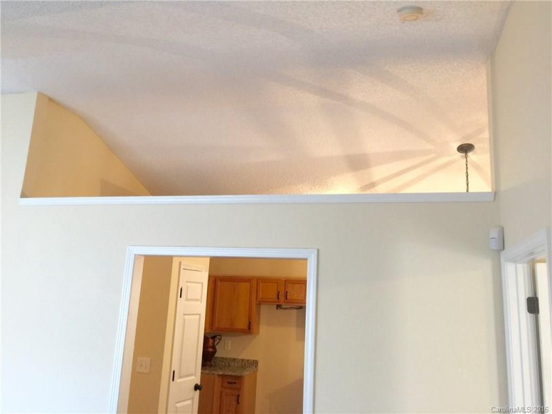 Property image 3 at 2102 Lisa Carole Drive, Charlotte, NC 28214