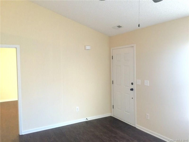 Property image 4 at 2102 Lisa Carole Drive, Charlotte, NC 28214