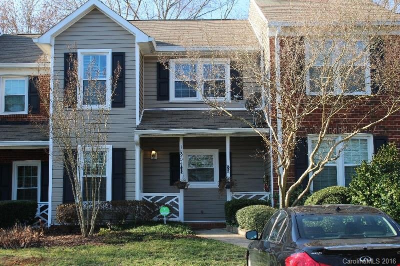 10904 Winterbourne Court