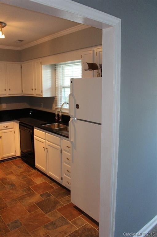 Property image 5 at 10904 Winterbourne Court, Charlotte, NC 28277