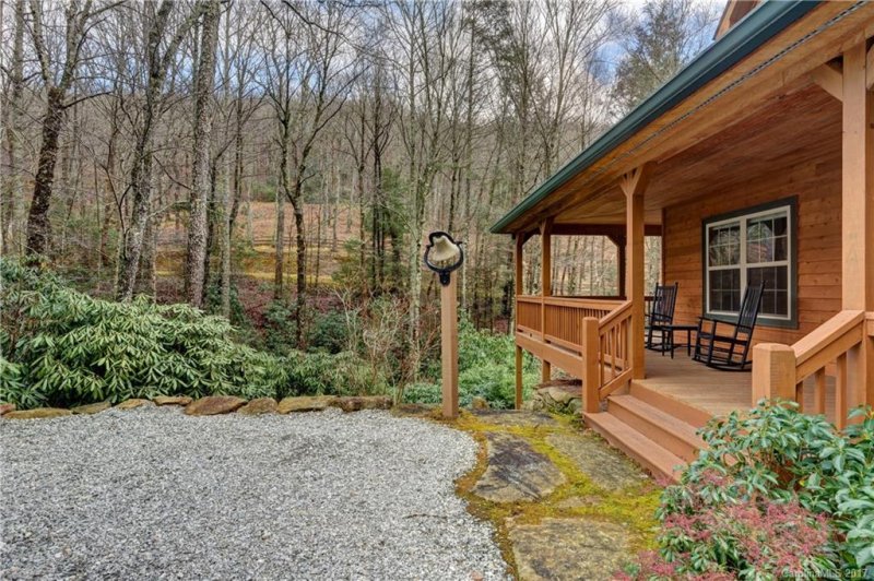 Property image 5 at 20 Bald Rock Drive, Sapphire, NC 28774