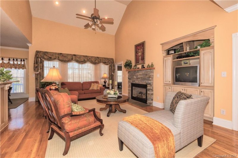 Property image 4 at 107 Cabana Drive, Mooresville, NC 28117