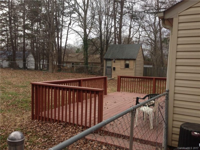 Property image 4 at 6807 North Ridge Court, Charlotte, NC 28215