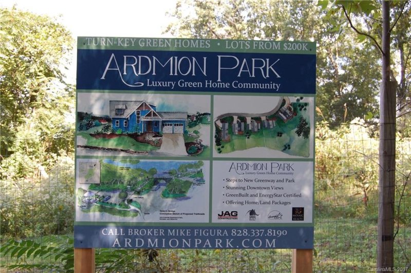 Property image 3 at 48 Ardmion Park, Asheville, NC 28801