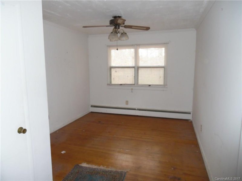 Property image 4 at 614 Kay Place, Concord, NC 28025