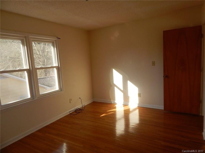 Property image 3 at 408 Ashbrook Road, Salisbury, NC 28147