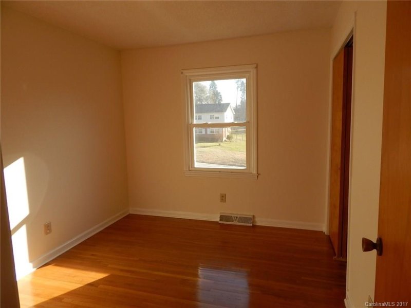 Property image 4 at 408 Ashbrook Road, Salisbury, NC 28147