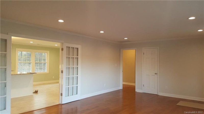 Property image 3 at 219 Johnston Drive, Belmont, NC 28012