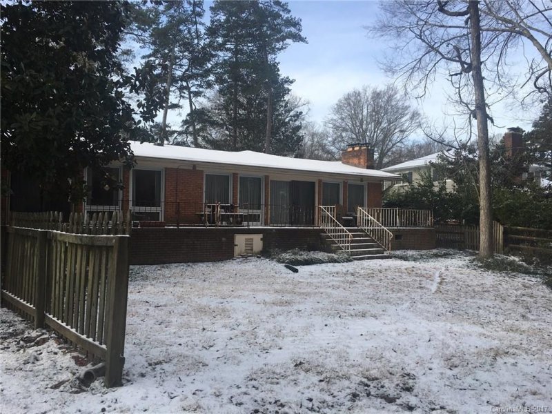 Property image 5 at 1300 Lynbrook Drive, Charlotte, NC 28211