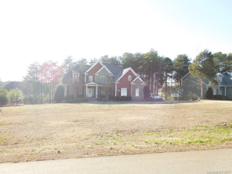 Property image 4 at 5281 Ridge Lane Circle, Sherrills Ford, NC 28673