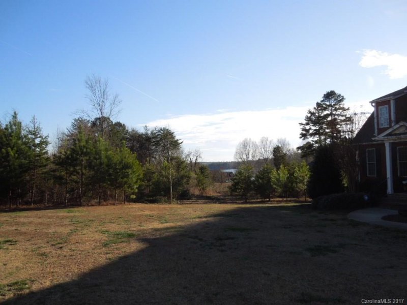 Property image 5 at 5252 Ridge Lane Circle, Sherrills Ford, NC 28673