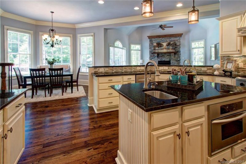 Property image 3 at 8233 Victoria Lake Drive, Waxhaw, NC 28173