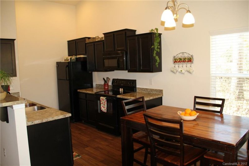 Property image 4 at 1314 Doby Springs Drive, Charlotte, NC 28262