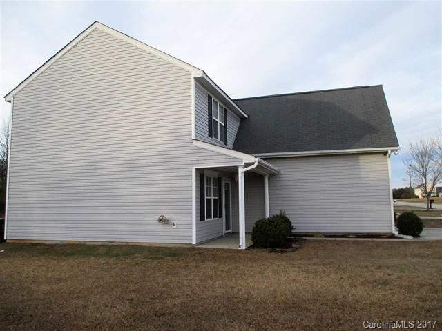 Property image 2 at 4070 W Fairmeadow Drive, Lancaster, SC 29720