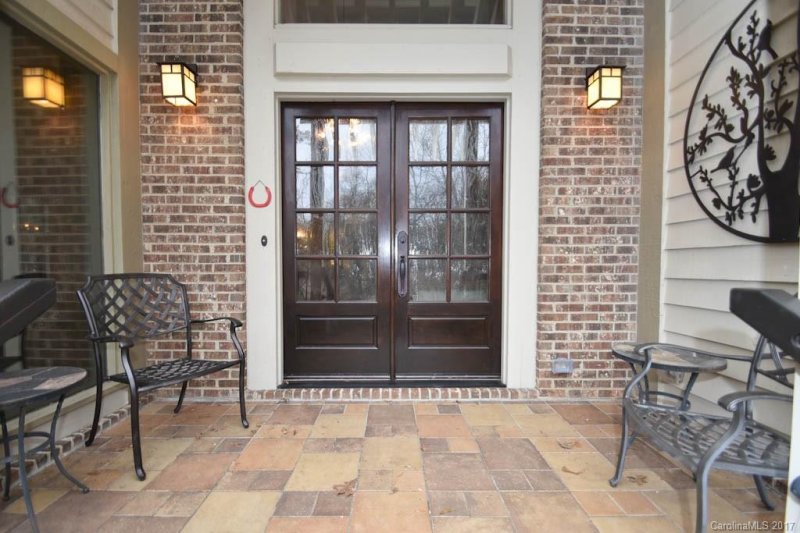 Property image 2 at 5330 Five Knolls Drive, Charlotte, NC 28226