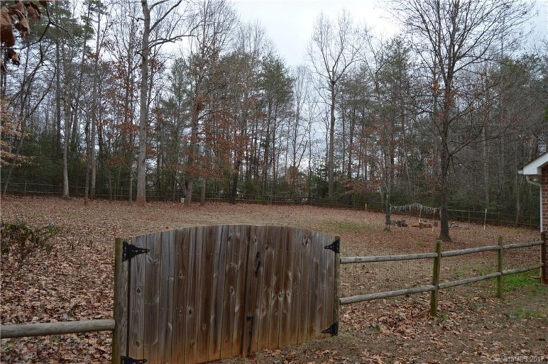 Property image 4 at 167 Ashford Drive, Olin, NC 28660